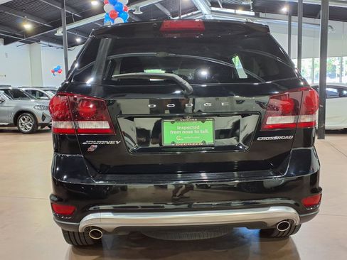 Used 2018 Dodge Journey Crossroad AWD/4WD image 5