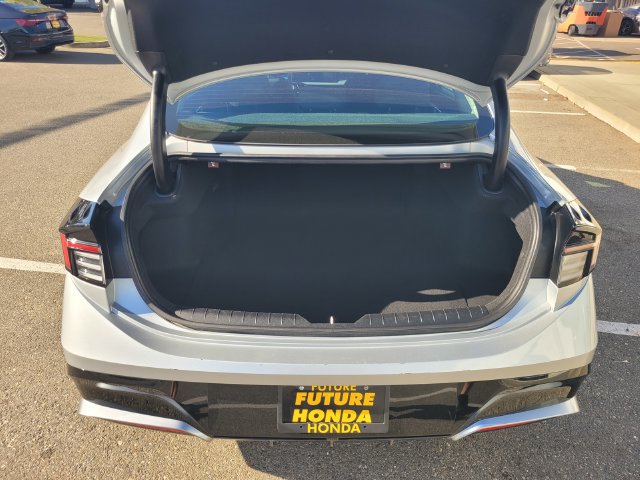 Used 2025 Hyundai Sonata SEL FWD image 11