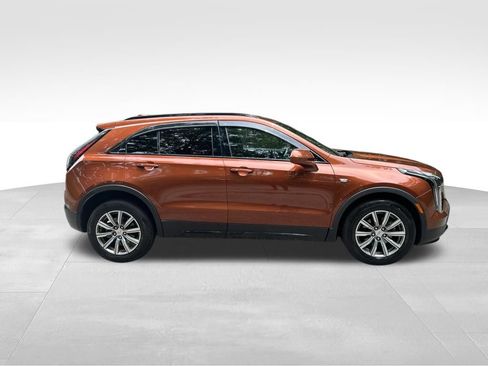Used 2019 Cadillac XT4 Sport w/ Cold Weather Package AWD/4WD image 7