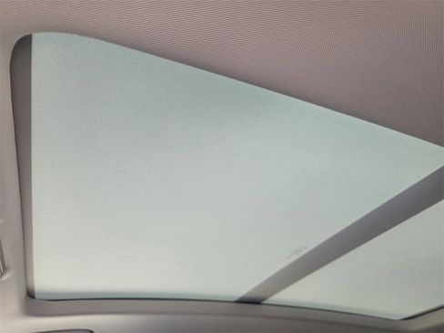 New 2026 Volkswagen Tiguan SE image 18