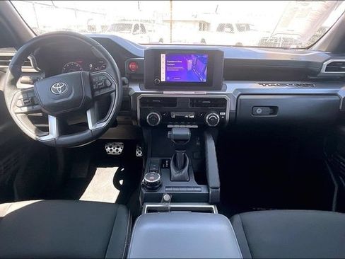 Used 2024 Toyota Tacoma TRD Sport AWD/4WD image 15