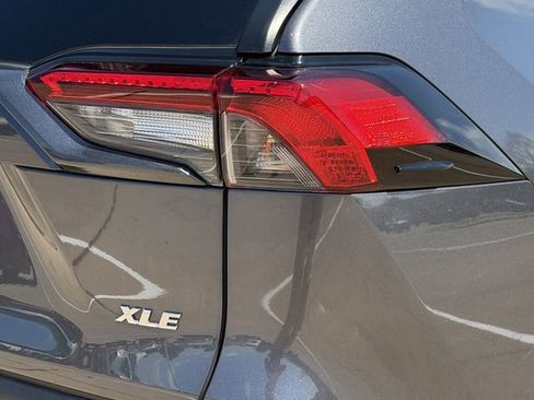 Certified 2022 Toyota RAV4 XLE w/ Convenience Package image 7