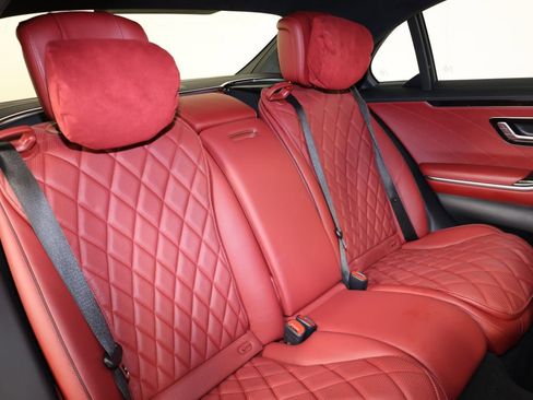 Used 2023 Mercedes-Benz S 580 4MATIC Sedan image 32