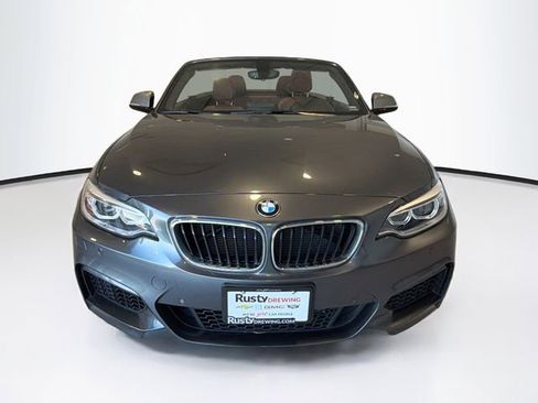 Used 2016 BMW M235i Convertible image 2