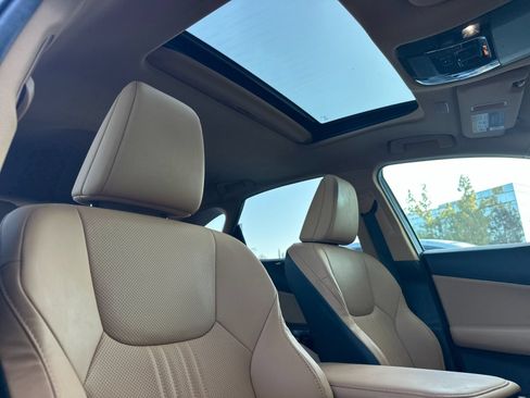 Used 2024 Lexus NX 250 FWD image 17