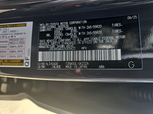 Used 2025 Toyota 4Runner TRD Sport Premium RWD image 32