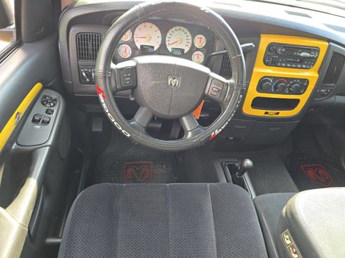Used 2005 Dodge Ram 1500 Truck SLT w/ Rumblebee Group AWD/4WD image 27