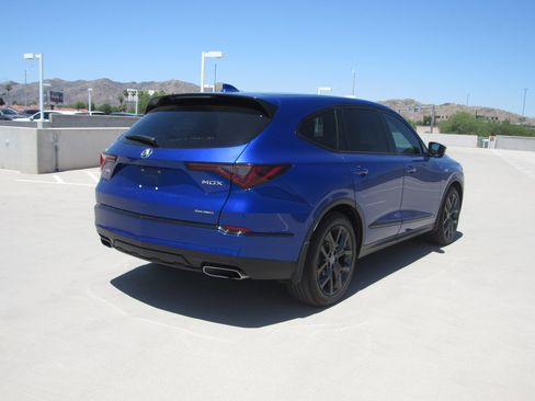 Certified 2023 Acura MDX A-Spec AWD/4WD image 5