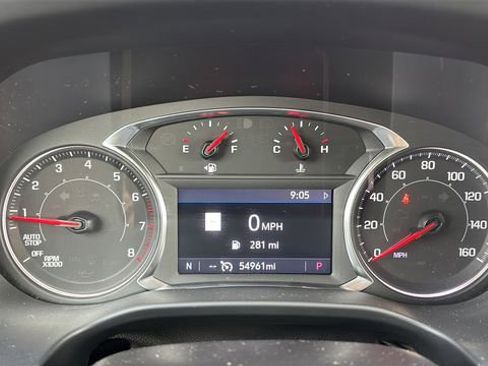 Used 2023 GMC Acadia SLT image 12