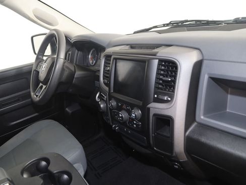 Used 2019 RAM 1500 Express w/ Express Value Package AWD/4WD image 35