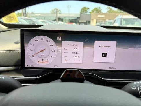 Certified 2026 Genesis GV80 2.5T AWD/4WD image 25
