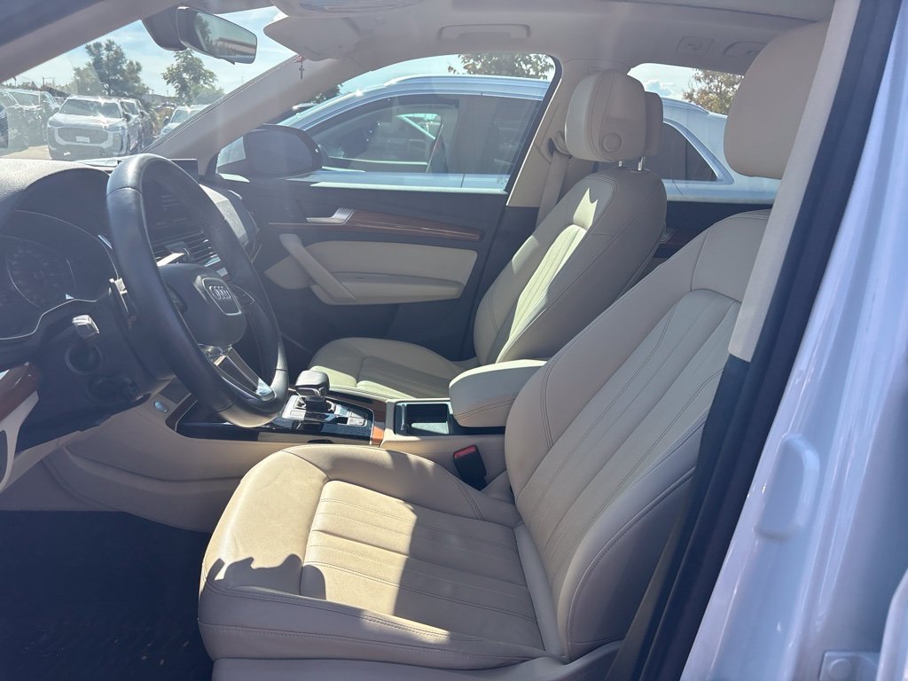Used 2022 Audi Q5 2.0T Premium AWD/4WD image 6