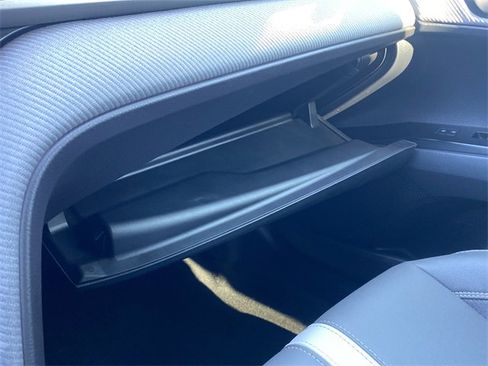 Used 2025 Toyota Camry XSE image 29