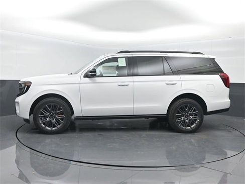 New 2025 Ford Expedition Platinum w/ Stealth Performance Package image 4