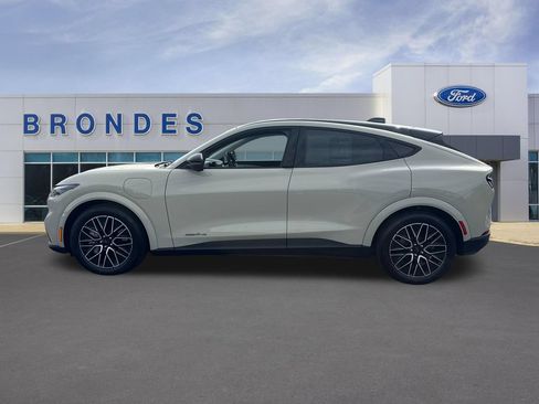 Used 2025 Ford Mustang Mach-E Premium AWD/4WD image 1