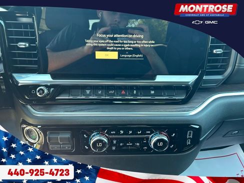 New 2026 GMC Sierra 3500 SLT image 17