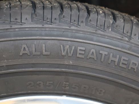 Used 2011 Toyota Sienna Limited w/ Premium Pkg image 32