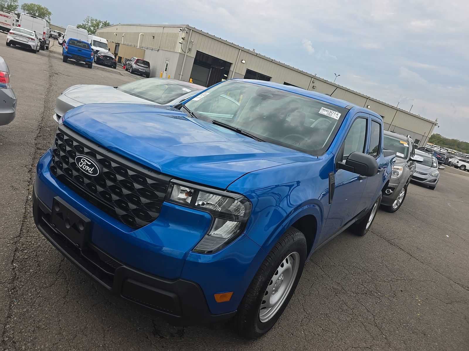 Used 2026 Ford Maverick XL w/ Equipment Group 101A AWD/4WD image 2