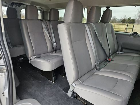 Used 2019 Nissan NV 3500 S image 29