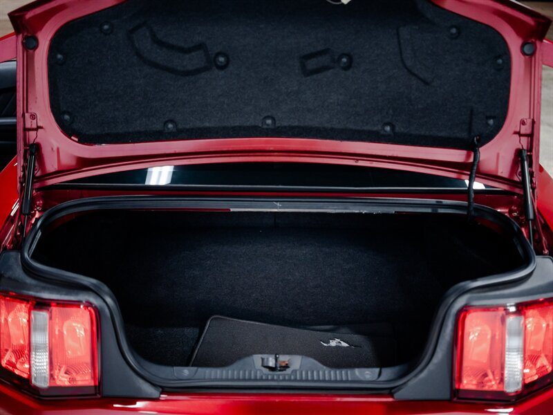 Used 2012 Ford Mustang Premium RWD image 18