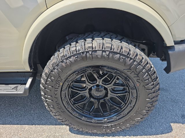 Used 2025 Ford Bronco Outer Banks AWD/4WD image 33