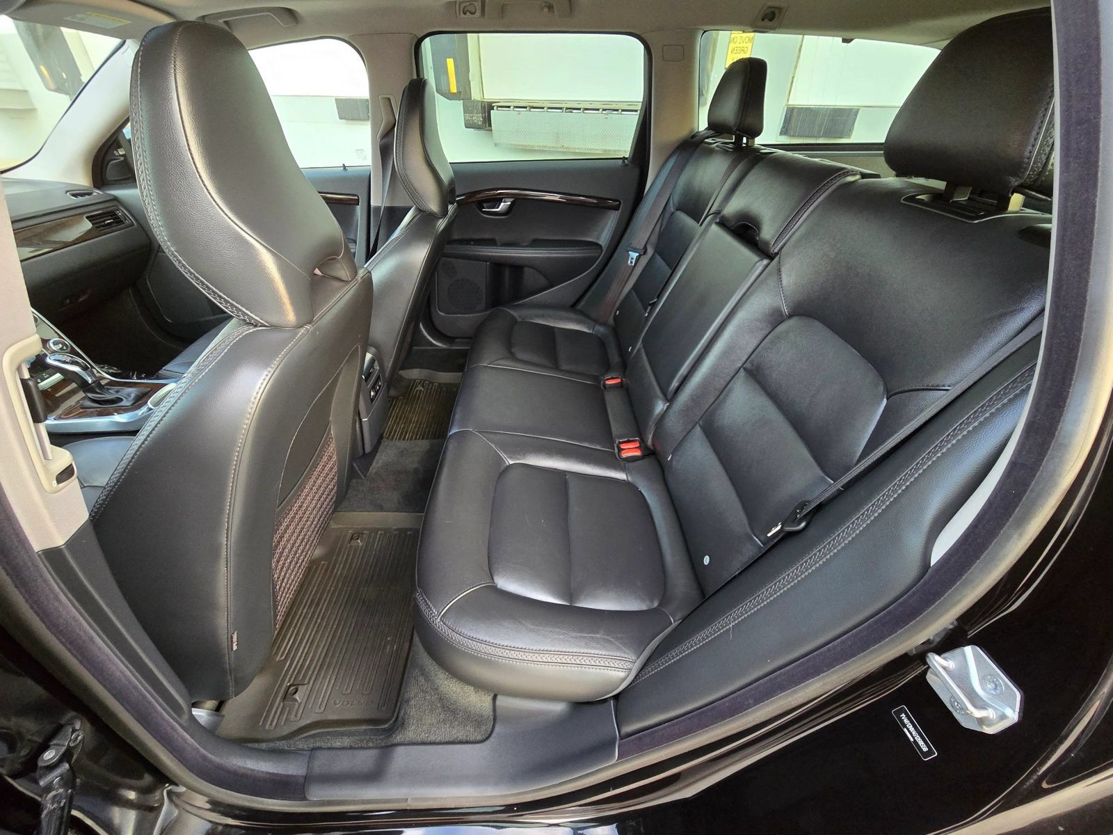 Used 2016 Volvo XC70 T5 Premier w/ Proximity Package AWD/4WD image 15