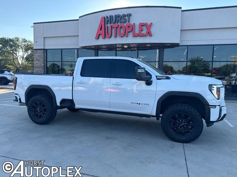 Used 2024 GMC Sierra 2500 AT4 w/ Max Trailering Package AWD/4WD image 1