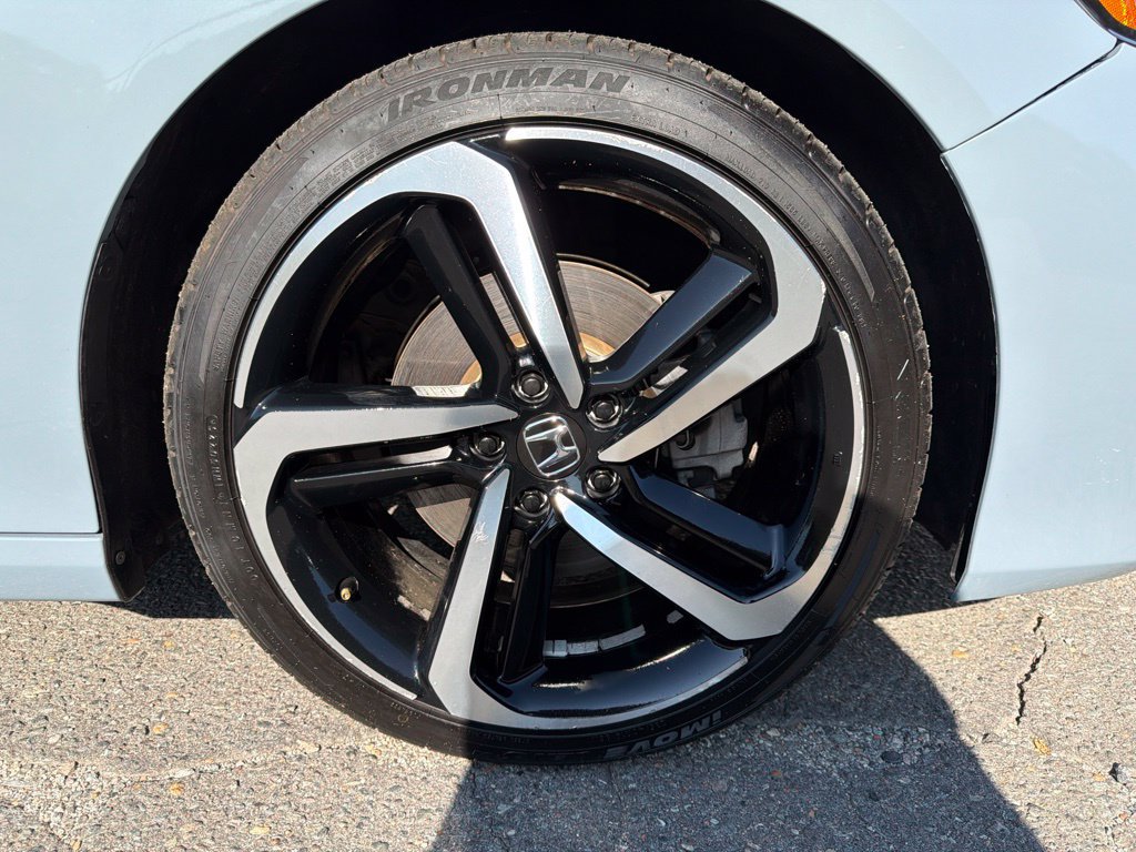 Used 2022 Honda Accord Sport image 9