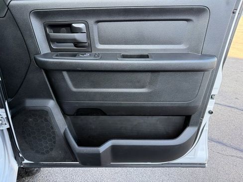 Used 2022 RAM 2500 Tradesman w/ Chrome Appearance Group image 19