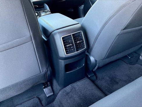 Certified 2025 Kia Sportage LX image 33