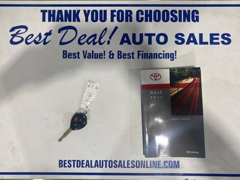 Used 2012 Toyota RAV4 4WD w/ Value Pkg image 32