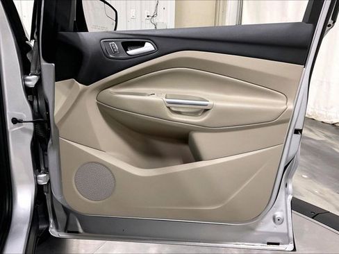 Used 2015 Ford Escape Titanium image 24