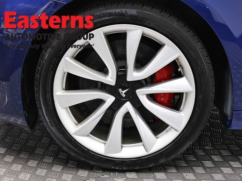 Used 2018 Tesla Model 3 Performance image 27