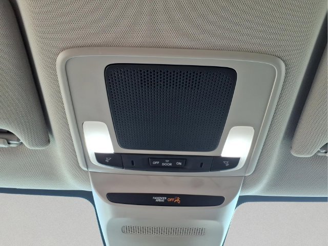 Used 2023 Honda HR-V LX image 20