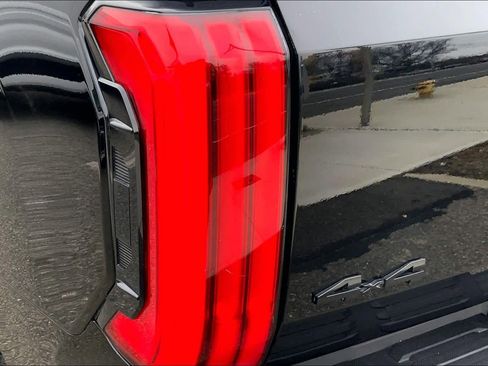 Used 2024 Toyota Tundra SR5 image 27