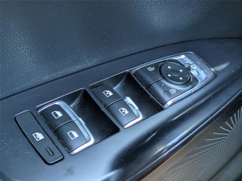 Used 2021 Kia K5 GT-Line AWD/4WD image 24
