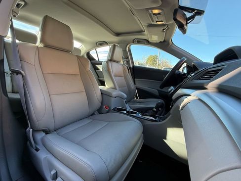 Used 2016 Acura ILX Technology Plus Package image 30