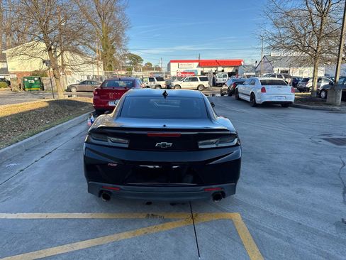 Used 2018 Chevrolet Camaro LT w/ Redline Edition image 10