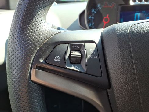 Used 2014 Chevrolet Sonic LT FWD image 17