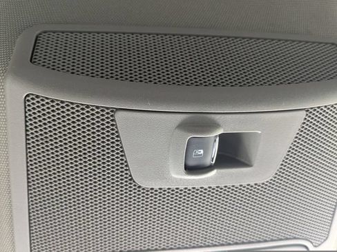 Used 2018 Ford F150 XLT w/ Equipment Group 302A Luxury AWD/4WD image 34