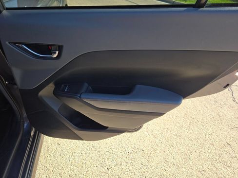 Used 2024 Subaru Crosstrek 2.5i Limited w/ Crosstrek Mirror Package AWD/4WD image 8