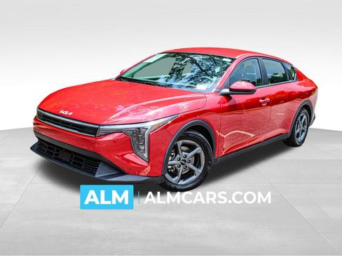 Used 2025 Kia K4 FWD image 1