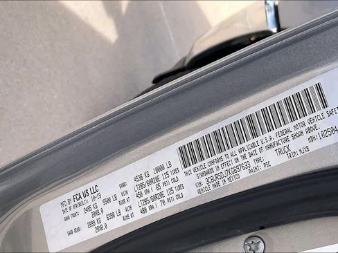 Used 2019 RAM 2500 Big Horn image 34