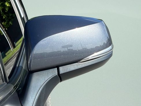 Used 2020 Toyota RAV4 XLE Premium FWD image 27