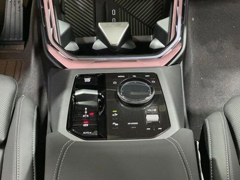 Used 2026 BMW X3 xDrive30 w/ Convenience Package image 16