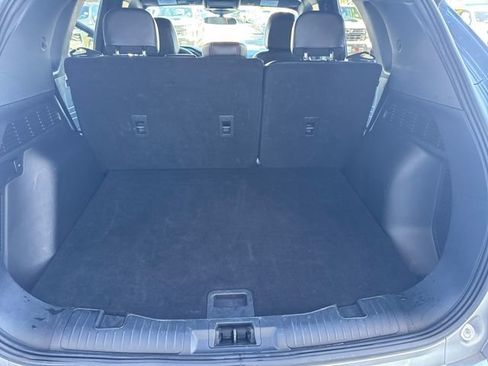 Used 2024 Ford Escape ST-Line image 24