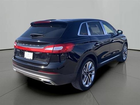 Used 2016 Lincoln MKX Reserve w/ Luxury Package image 5