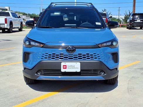 Used 2026 Toyota Corolla Cross SE w/ Moonroof Package image 2