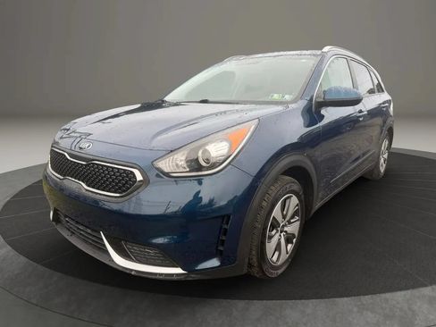 Used 2019 Kia Niro LX FWD image 1