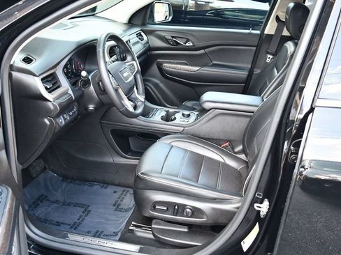 Used 2021 GMC Acadia Denali w/ Denali Technology Package FWD image 43